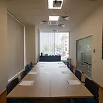 Ξενοδοχείο Continental 4*