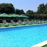 Continental 4*
