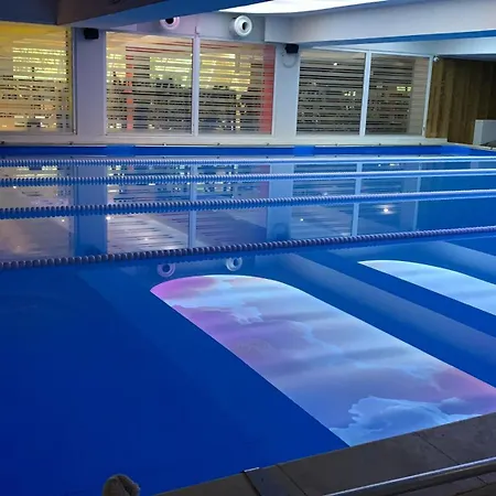 Continental Hotel 4*