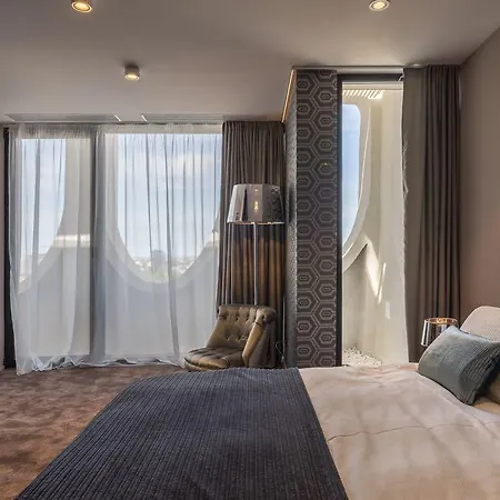 Готель Continental 4*