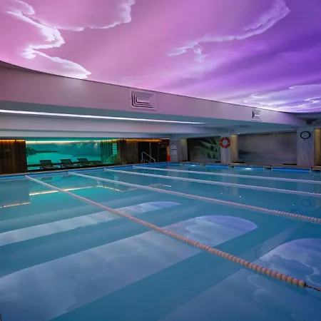 ホテル コンチネンタル